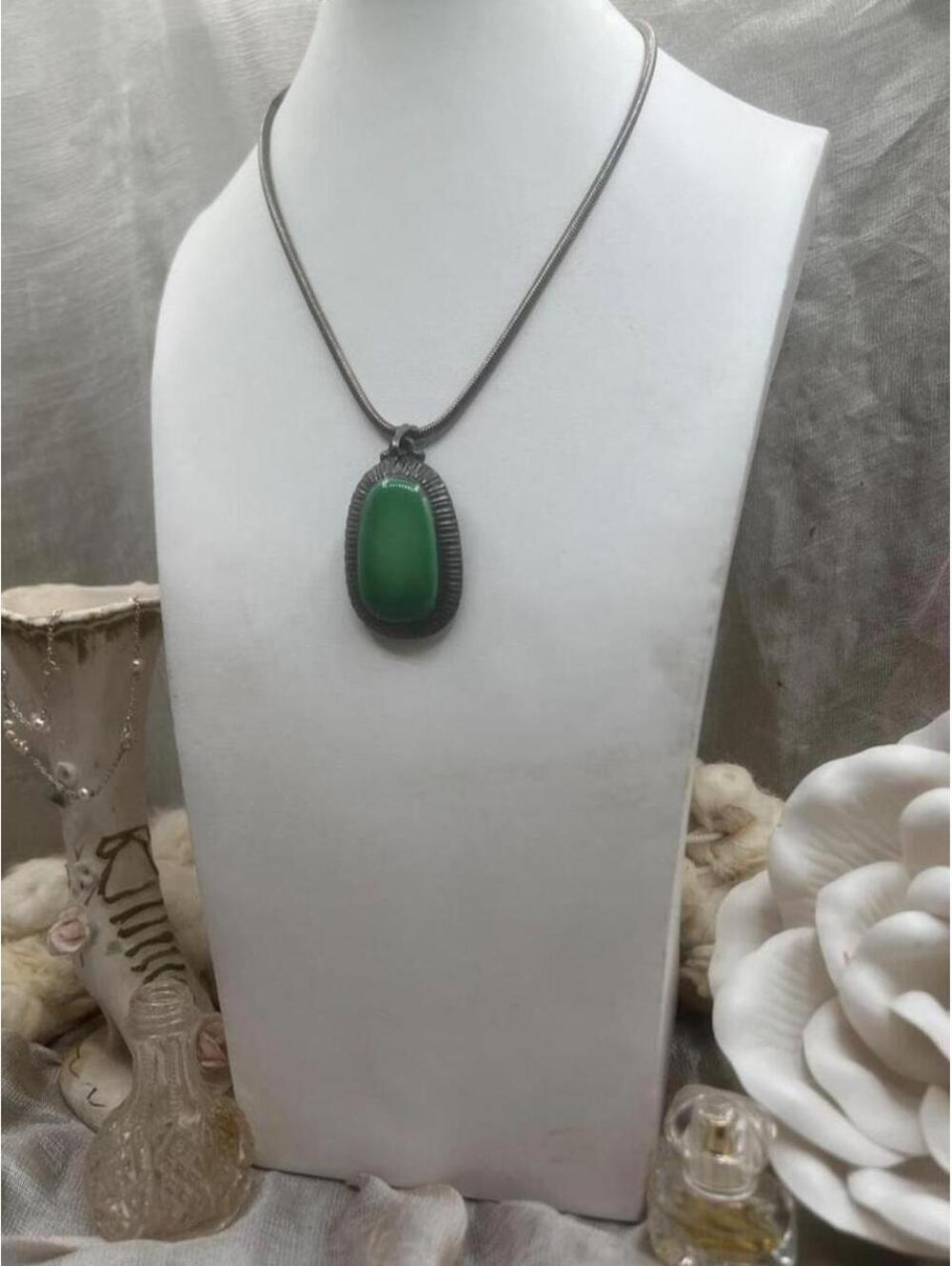 Vintage Sterling Rosenthal Germany Porcelain Pendant Necklace Selb-Bavaria Green